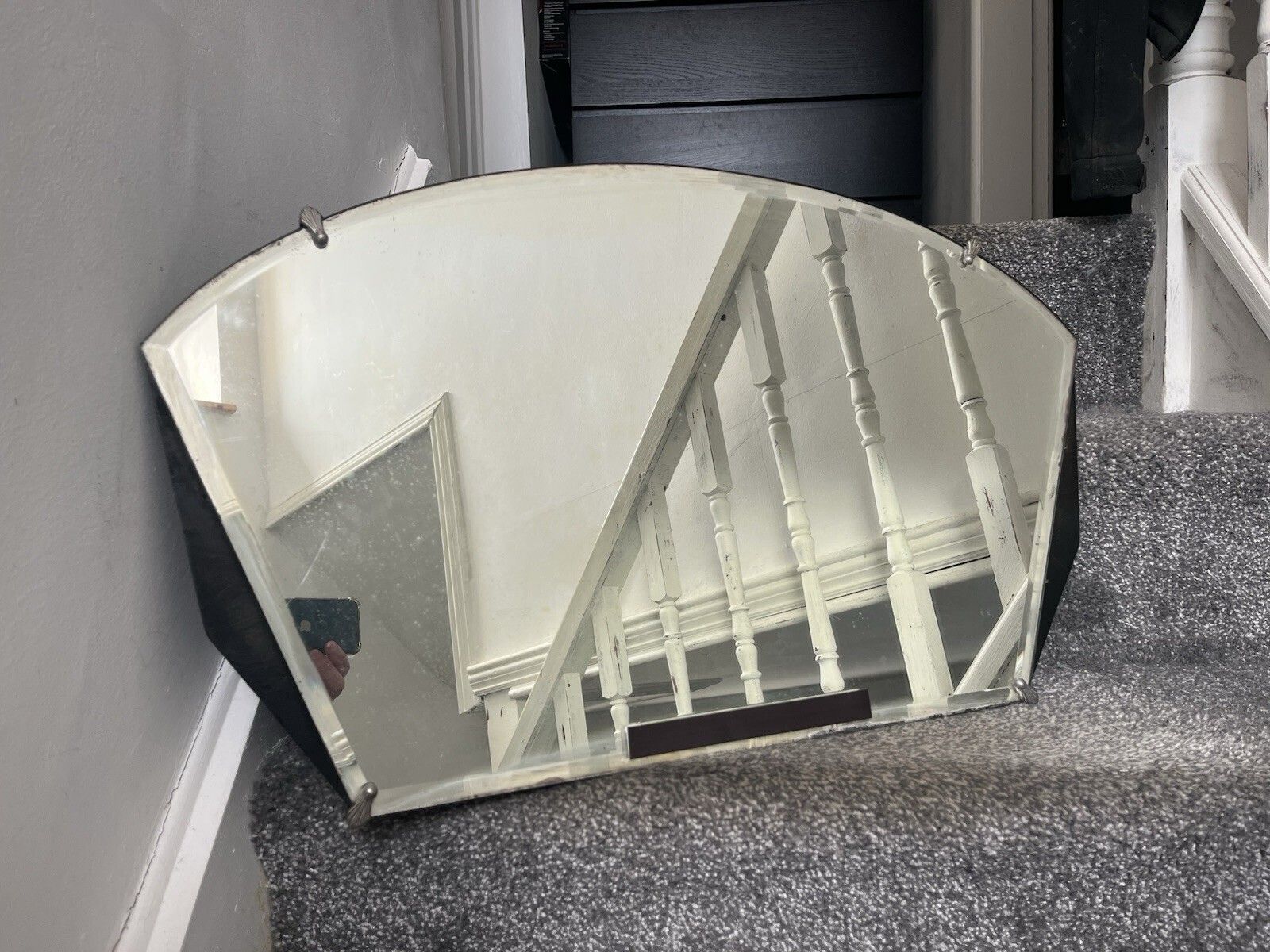 photo vintage Antique Art Deco Fanned Bevelled Over Mantel Wall Hall Mirror Scallop Shell Clip