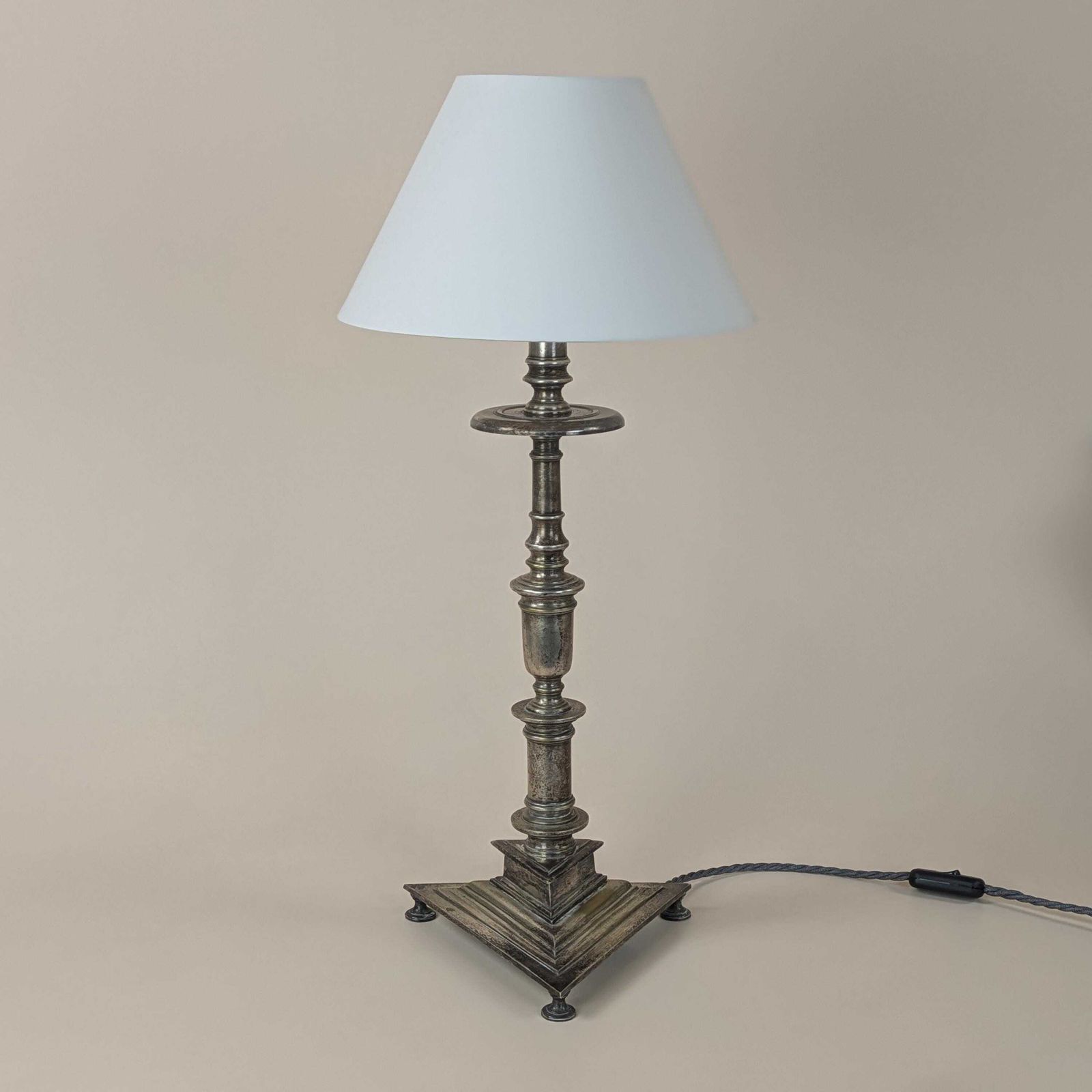 Antique French Silver Plated Bronze Table Lamp Elegant Lighting Home Decor Reading Lamp Accent Light photo Lighting