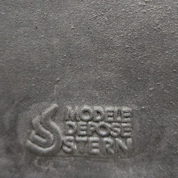 Vintage Cast Iron Fireplace Plate From The 70s photo vinterior