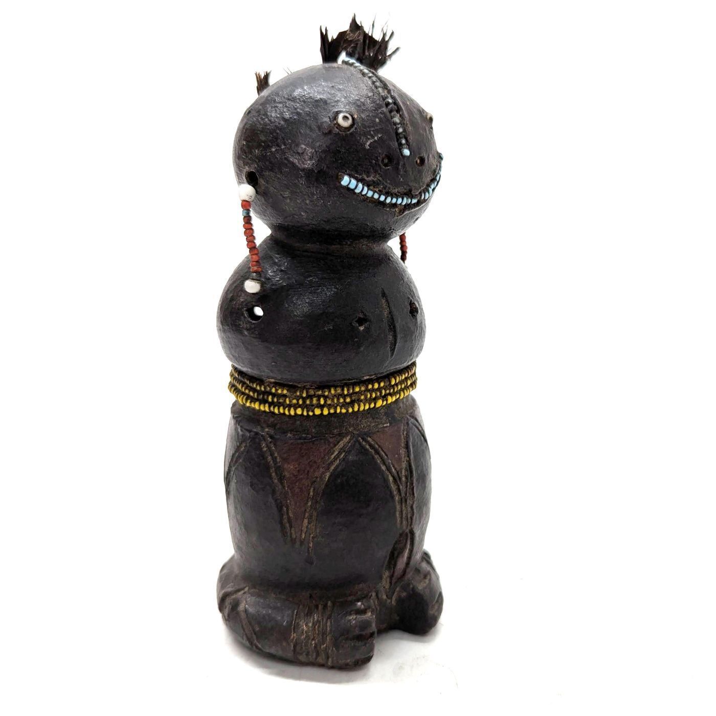Tribal Statuette In Carved And Beaded Wood – West Or Central Africa, 20th Century photo vinterior