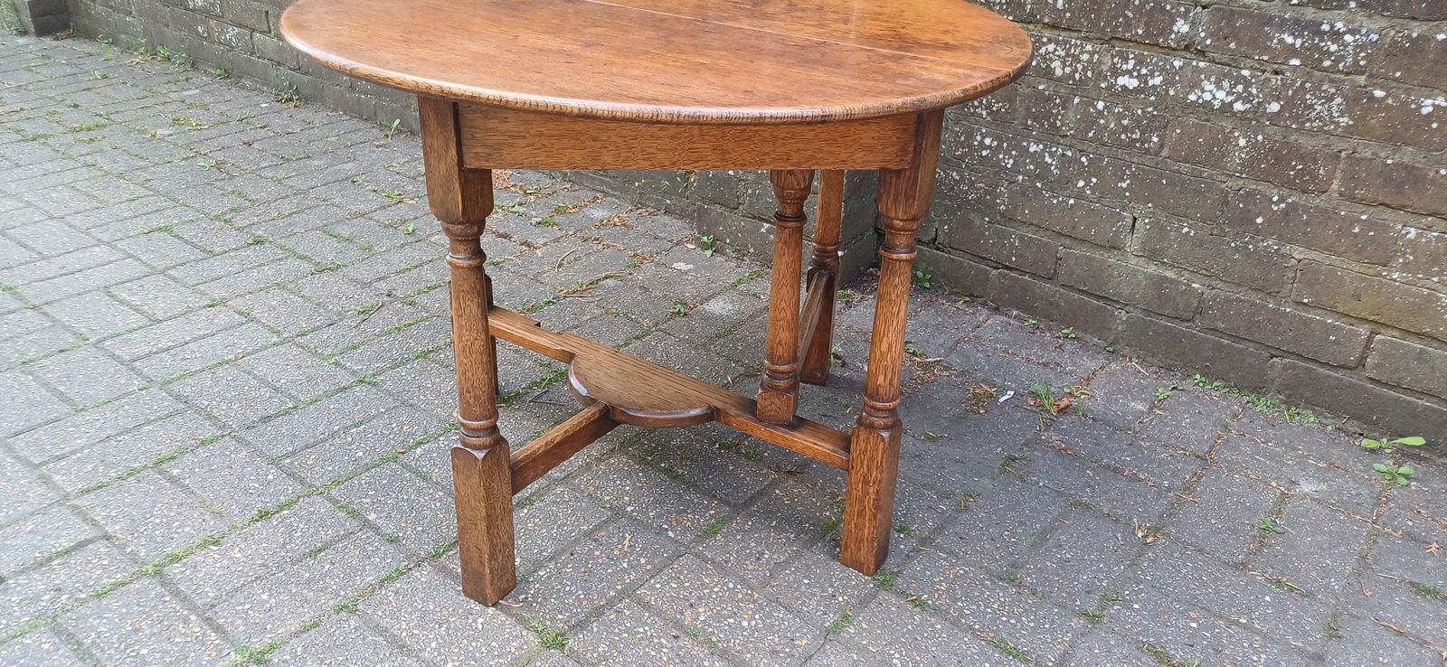 Rare Antique Oak Gate Leg Table – 1920s Drop Leaf Side Table – Jacobean Revival Coffee Or Games Table Compact & Versatile Free Hand Delivery photo furniture