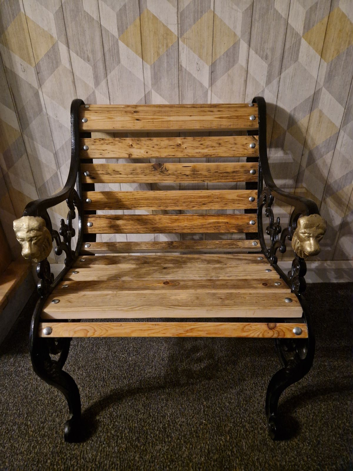 1950s Cast Iron Lion Head Chair. photo Garden Furniture