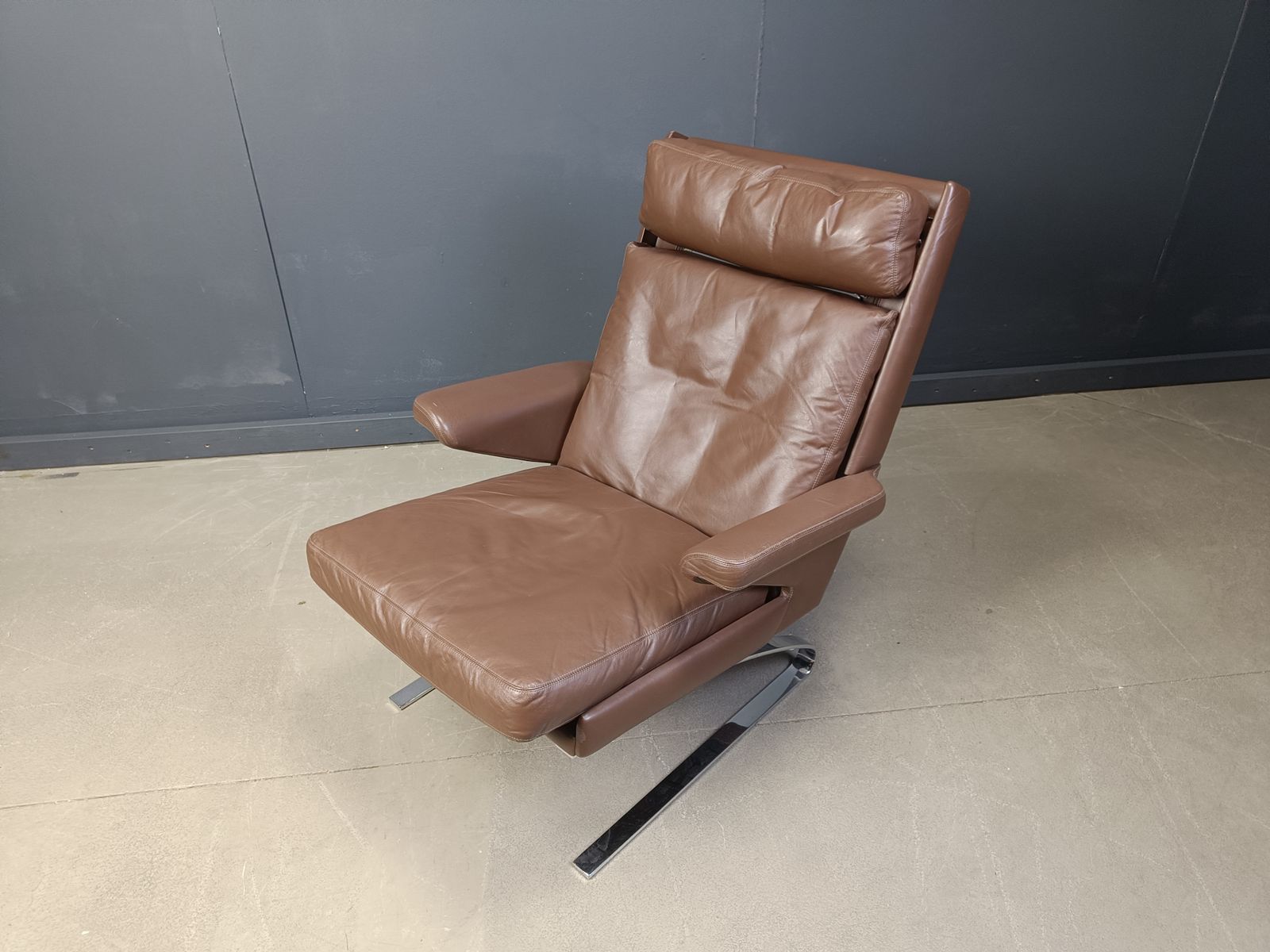 photo for sale Swing Lounge Chair By Reinhold Adolf And Hans Jürgen Schräpfer For Cor, 1970s