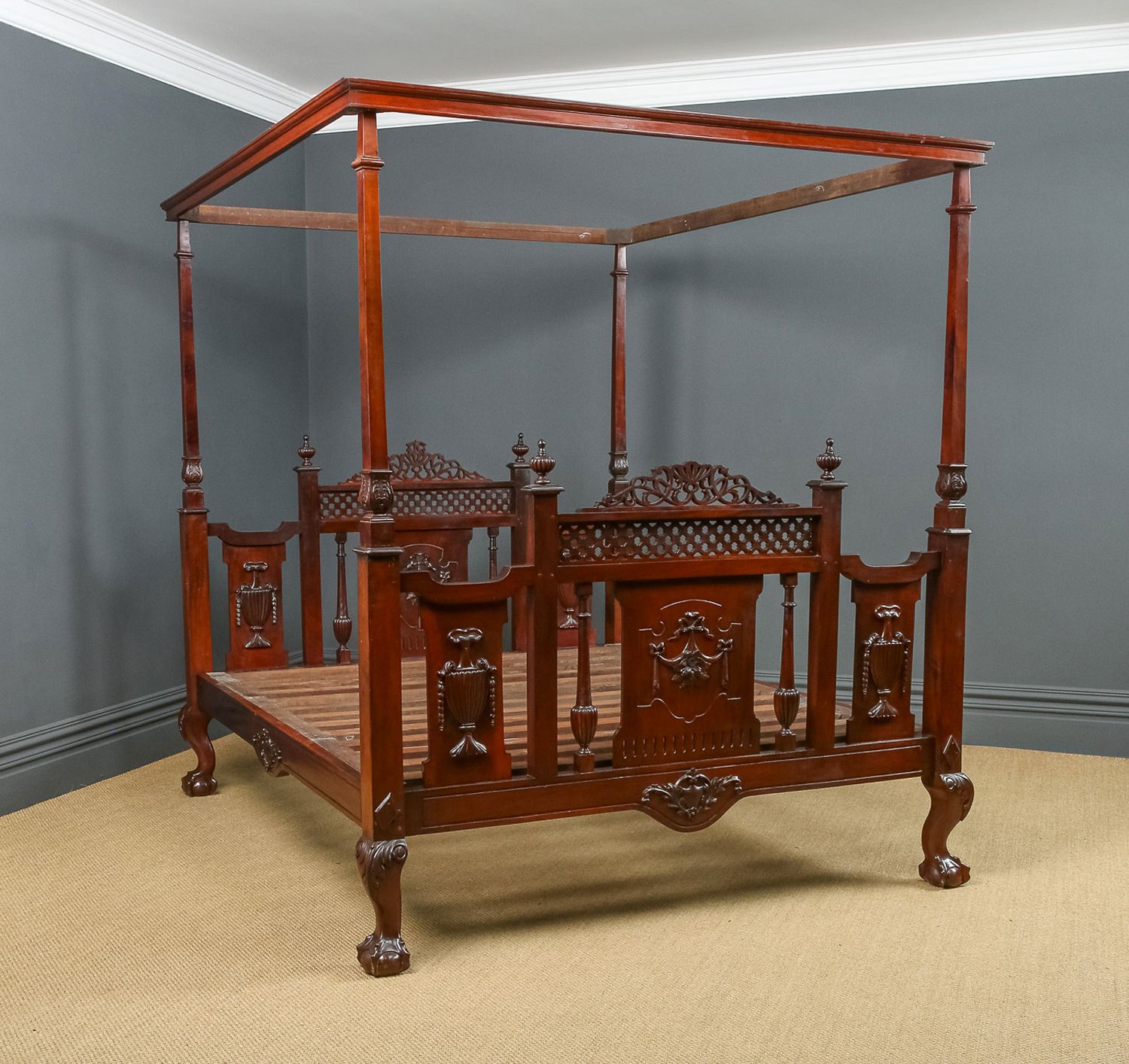 Victorian Anglo Indian Colonial Raj Bombay 6ft Super King Teak Four Post Bed (Circa 1890) photo for sale