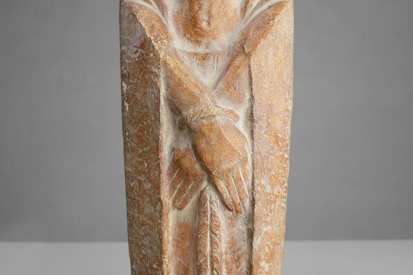 André Teackens, Art Deco Style Religious Statue Of Jesus Christ, 1920s, Plaster On Wood Base photo vinterior