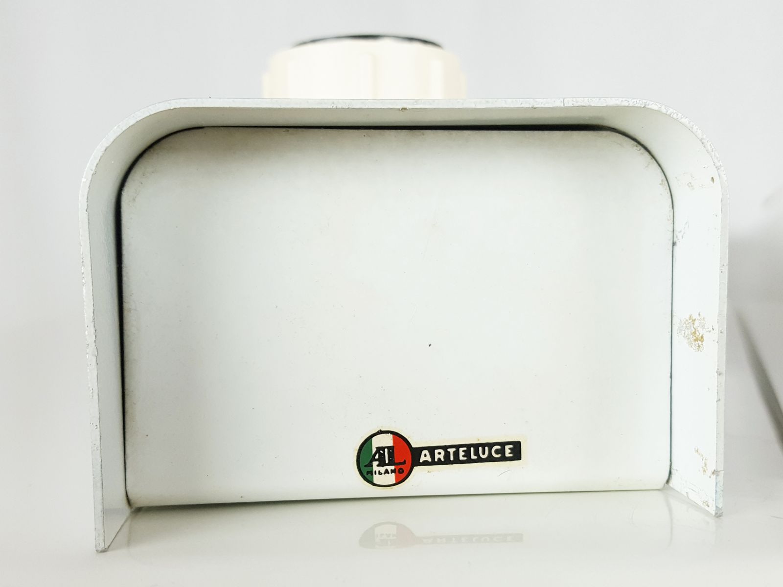 White Metal Model 50 Wall Lamp By Gino Sarfatti For Arteluce, 1968 photo vintage