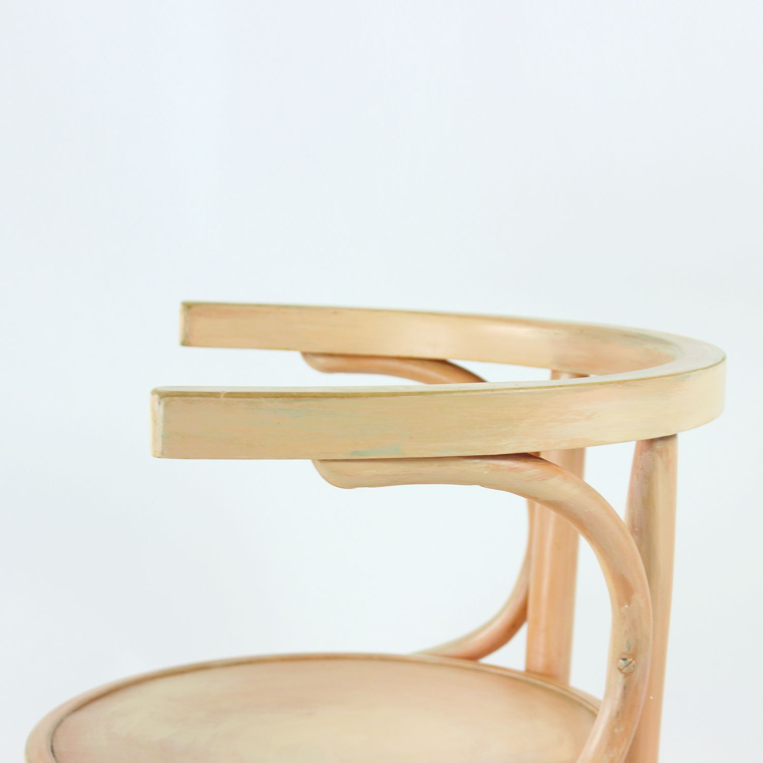 Michael Thonet No. 24 Bentwood Chair By Ton In Pink, Czechoslovakia 1950s photo Furniture