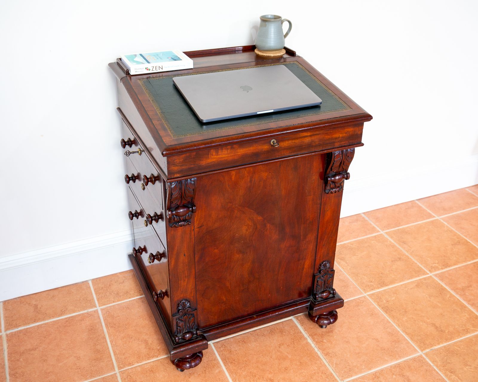 4250.0 Regency Davenport Desk 1830s Flame Mahogany Georgian Country House Freemans Of Norwich Fine Antiqu.E William Freeman photo