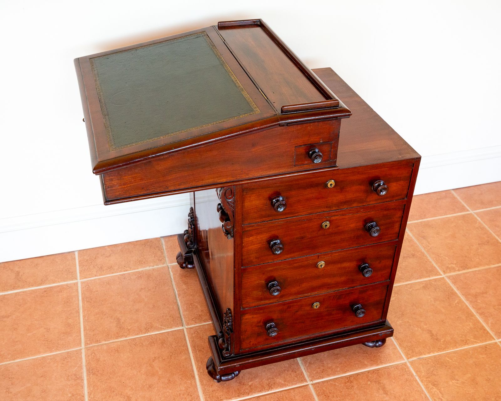 Regency Davenport Desk 1830s Flame Mahogany Georgian Country House Freemans Of Norwich Fine Antiqu.E William Freeman photo for sale