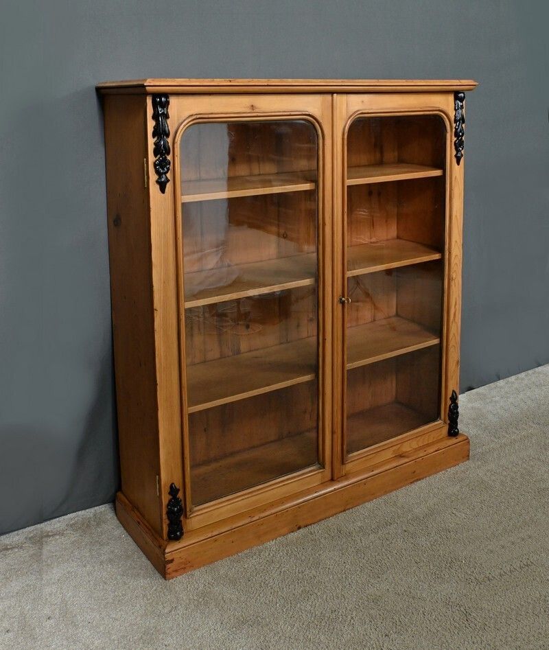 Pine Display Cabinet – 1920, 1920s photo furniture