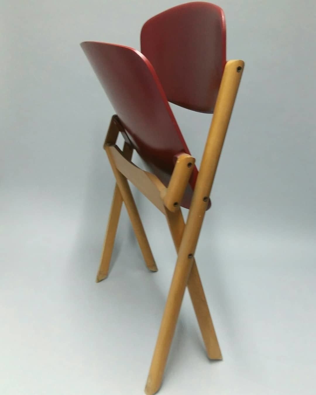 Chaise basse pliante Jean Claude Duboys (1938-1999), vers 1980, édition d'époque photo for sale