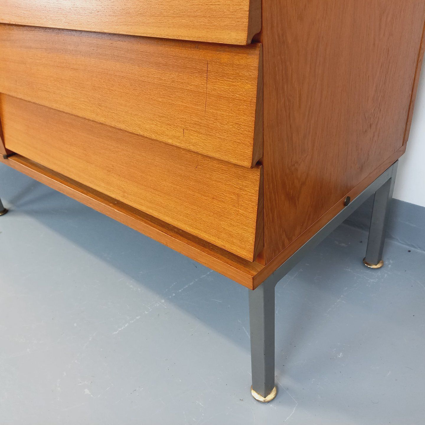photo vinterior Louis Paolozzi Teak Storage Unit With Secretary