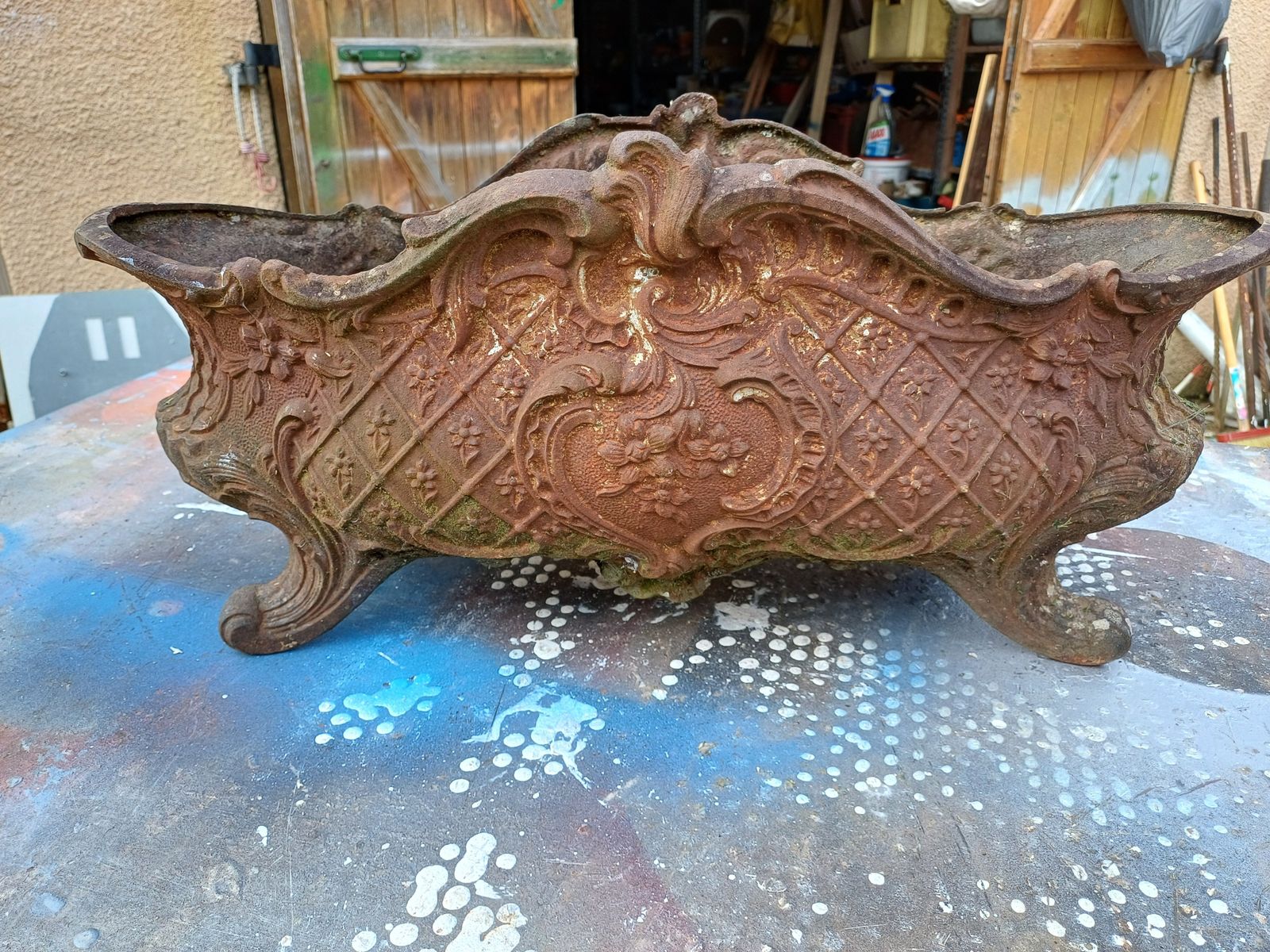 Pair Of 1900 Cast Iron Planters In Rocaille Style: Charleville   Mézières photo Garden Decor