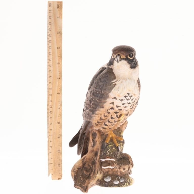 Signed Royal Doulton Porcelain Ceramic Pottery Falcon Sculpture photo Art