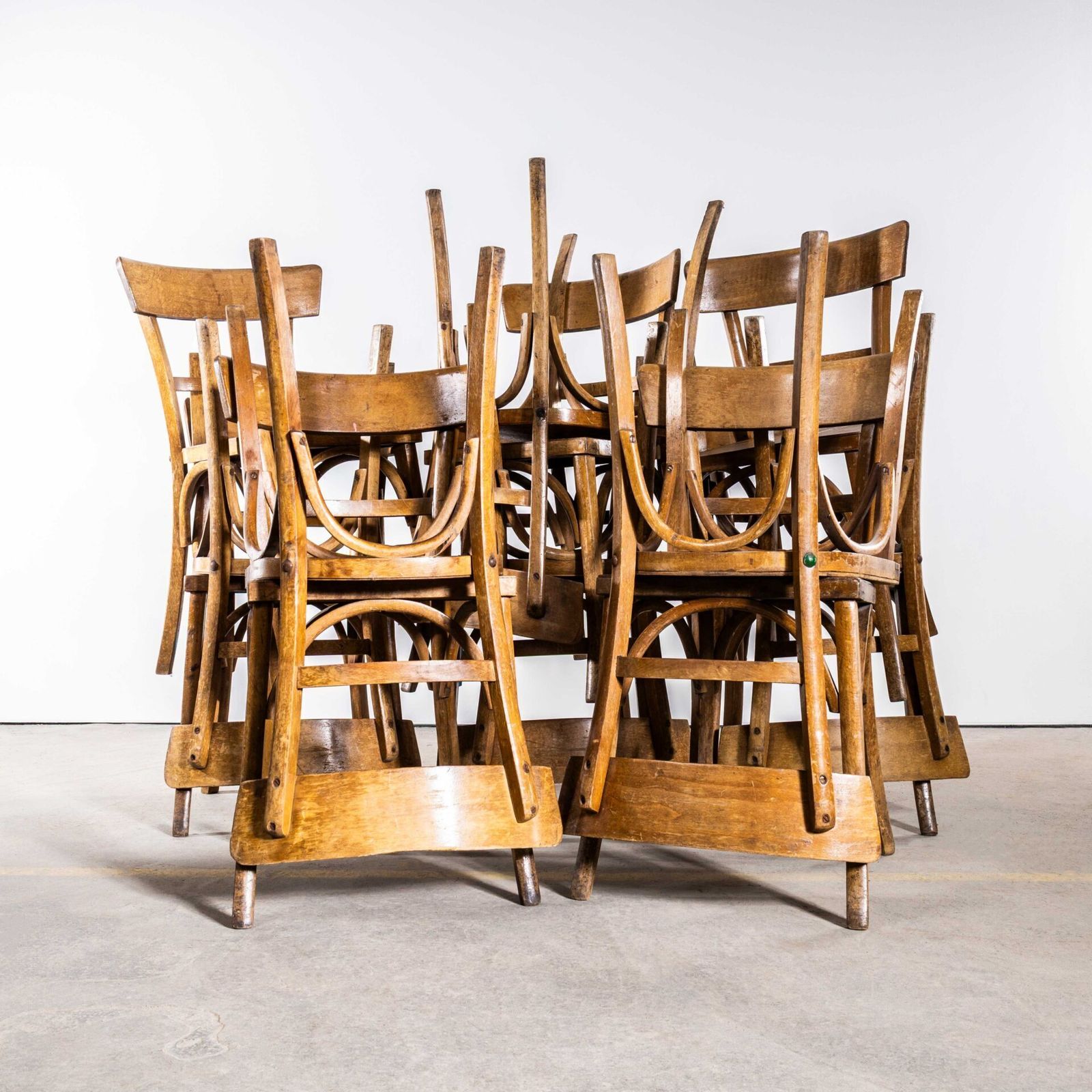 Bentwood Dining Chairs Sku: 3521 1950’s Simple Warm Honey Bentwood Café Chairs – Small Batch Available