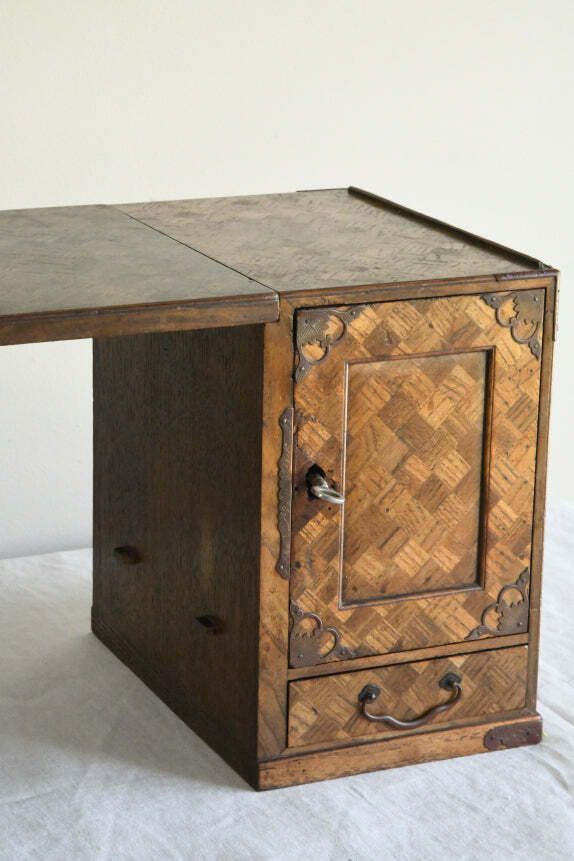photo furniture Antique Japanese Meiji Parquetry Scholars Box