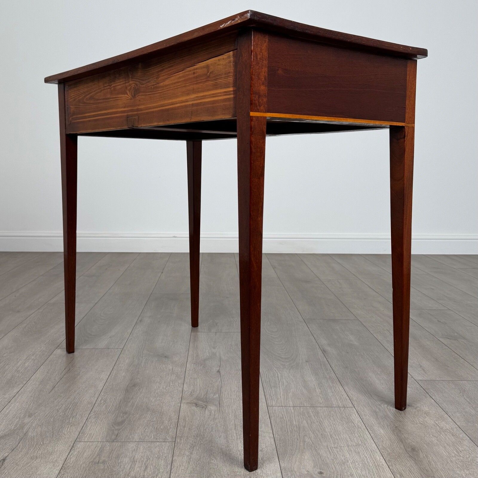 Antique 18th Century Good Quality Writing Table In Mahogany photo vinterior