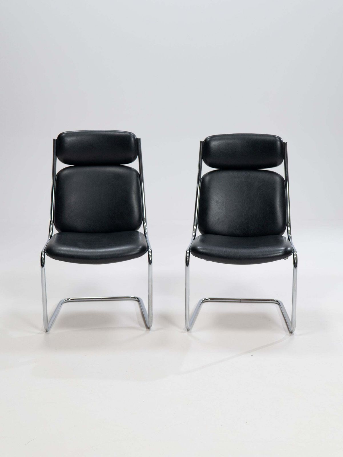 Pair Of Cantilever Leather Chairs By Mauser Werke Waldeck, West Germany, 1950s photo furniture