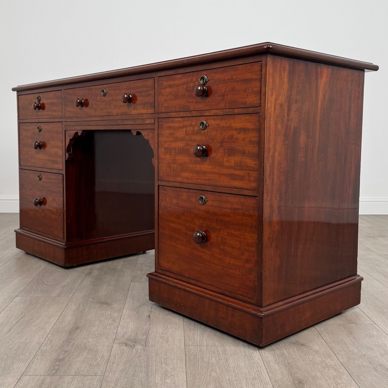 Antique 19th Century Finest Quality Desk In Mahogany photo furniture