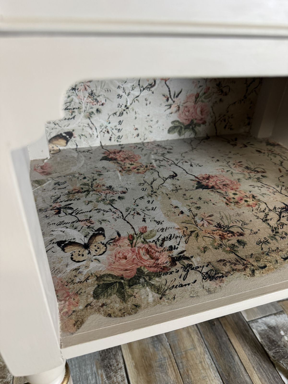 Victorian Revival Writing Table – Hand Painted In Cathedral Taupe With Gold Accents photo Furniture