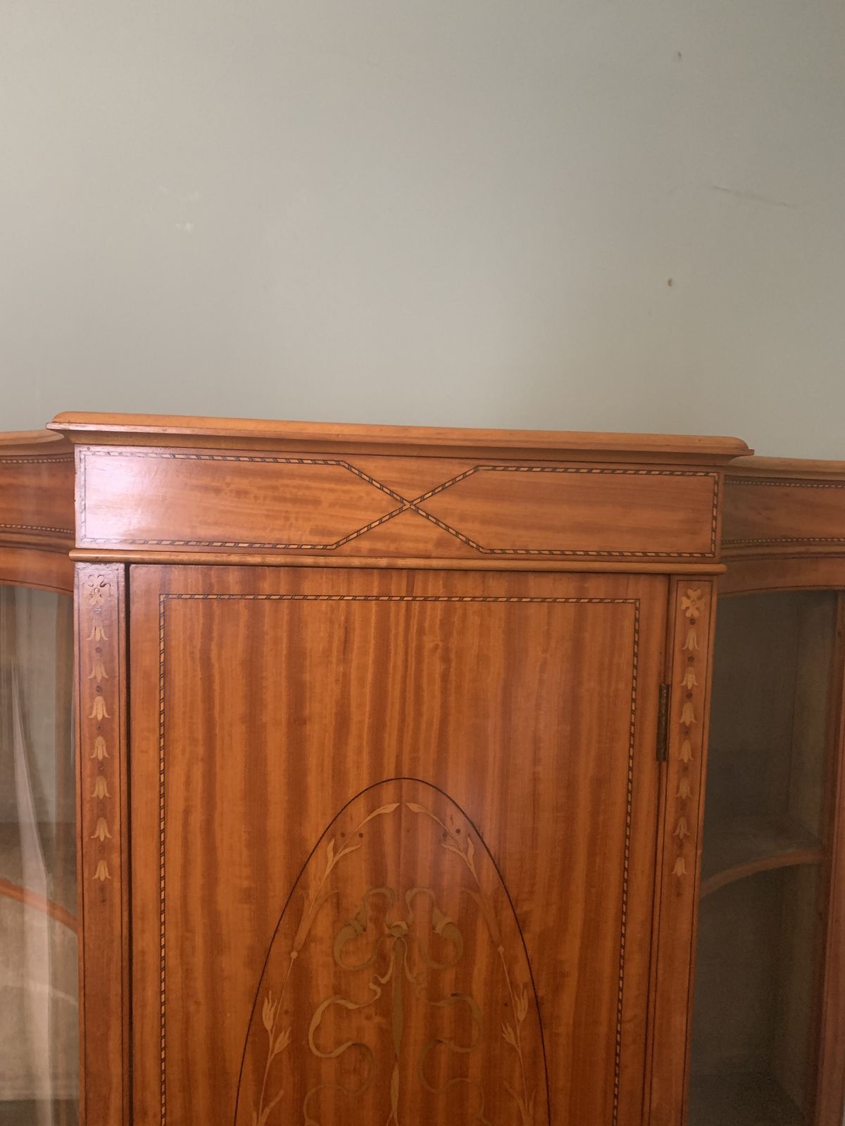 Edwardian Inlaid Satinwood Display Cabinet photo 1875.0