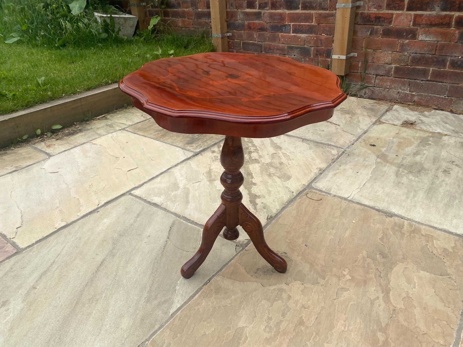 Vintage Solid Wood Mid Century Side Table / Coffee Table / Plant Stand / Pot Stand / Pedestal Table photo vinterior