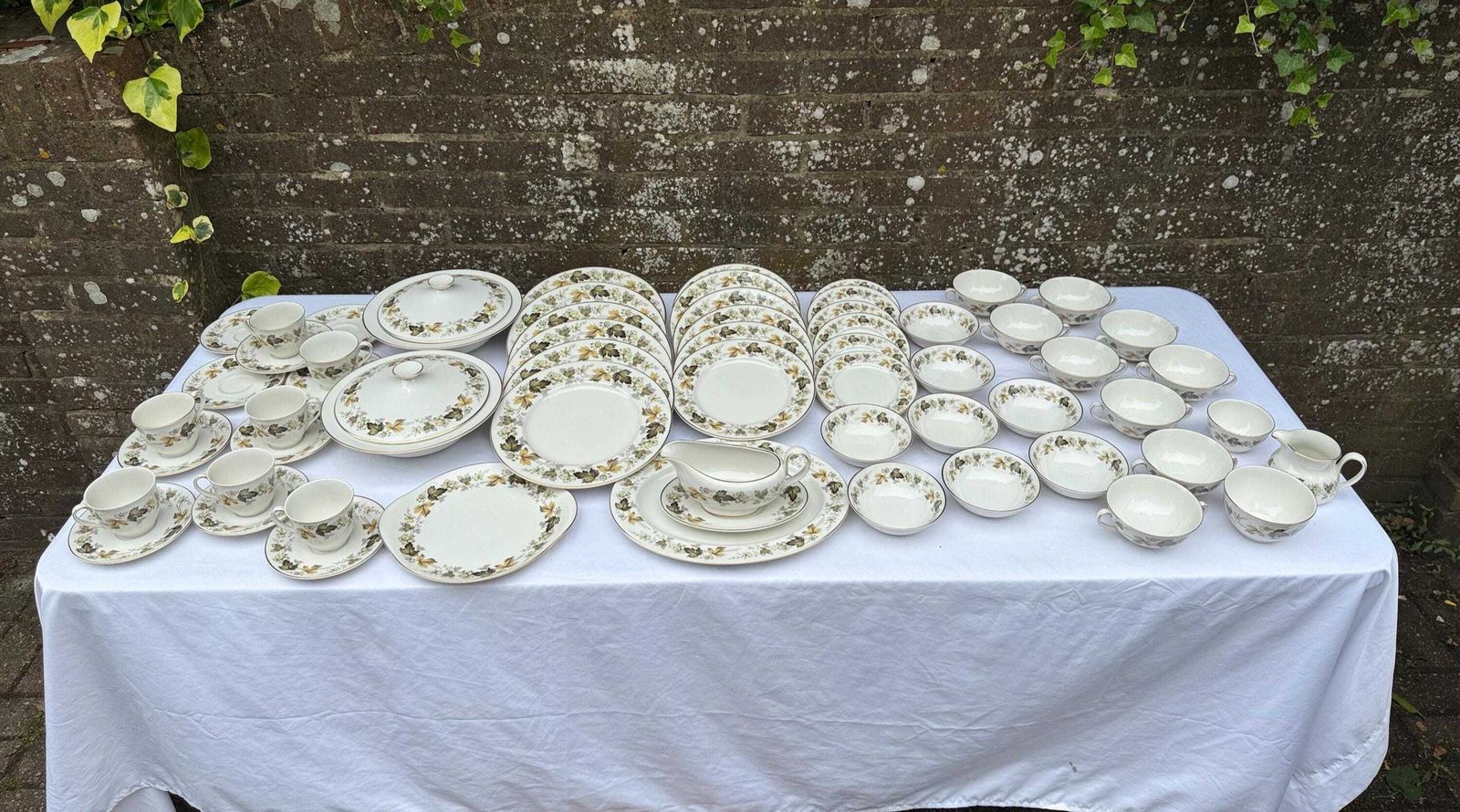 Rare Vintage 1960s Royal Doulton Larchmont Dinner Service – Gold Trim, Autumn Leaves Pattern   6 Place Setting Plus More, 63 Pieces