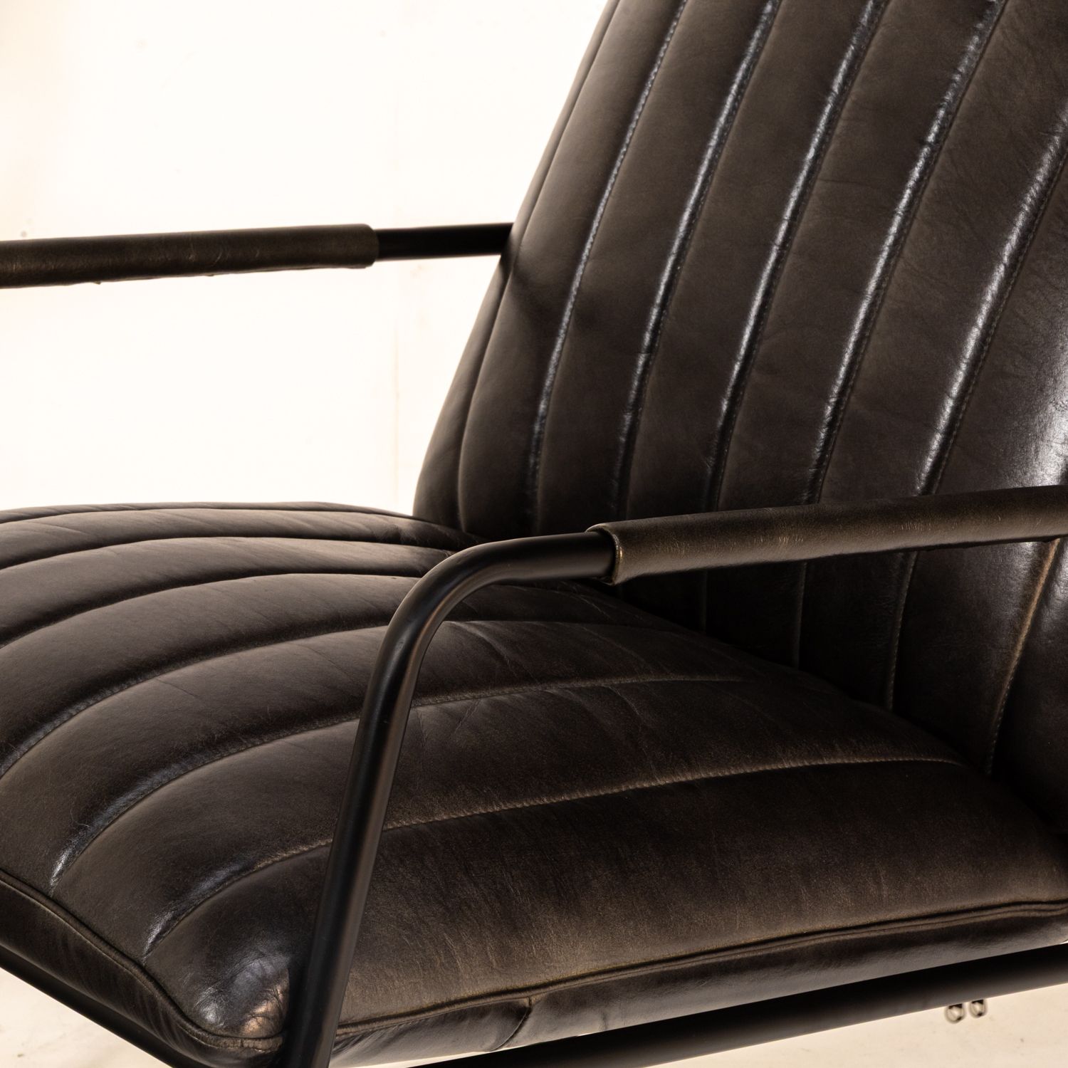 Leather And Iron Rocking Chair Mh 3035 Gry photo Furniture