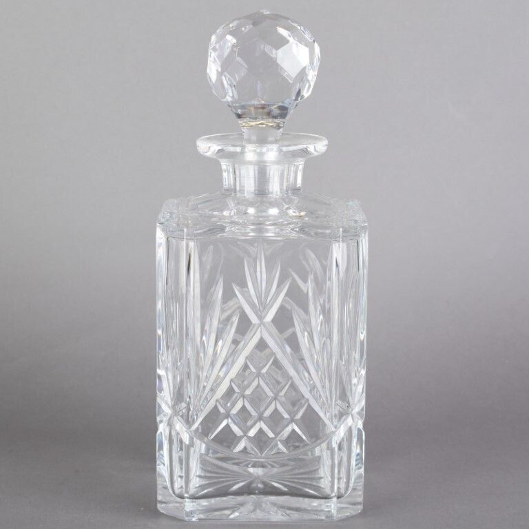 Antique Cut Crystal Glass Whisky Decanter