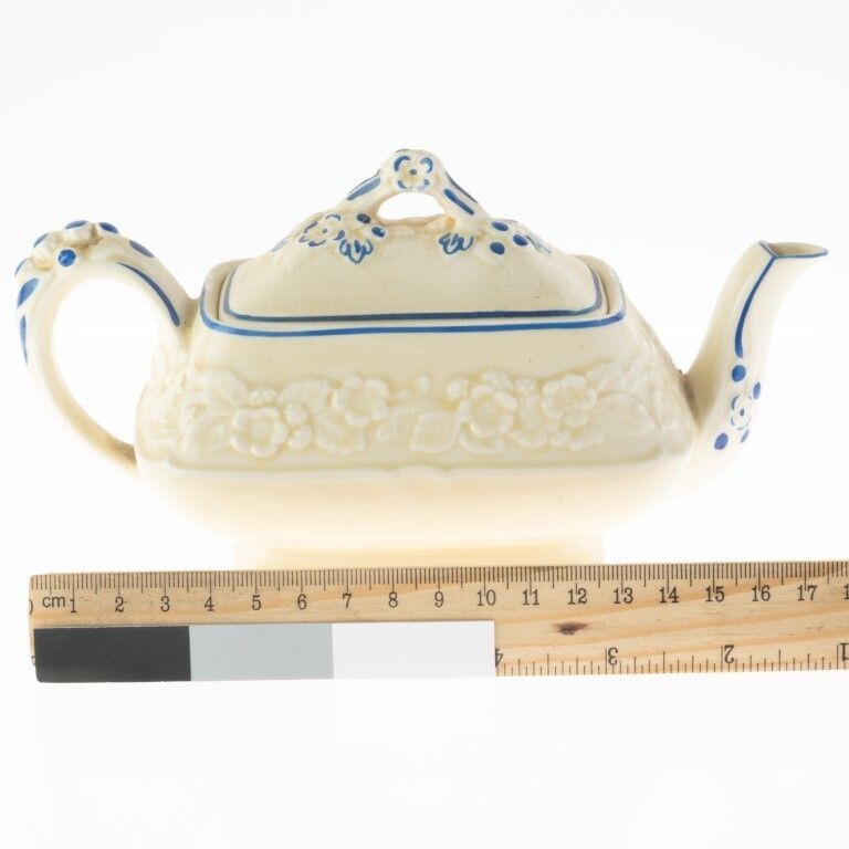 Antique Crown Ducal Gainsborough Porcelain Ceramic Teapot photo for sale