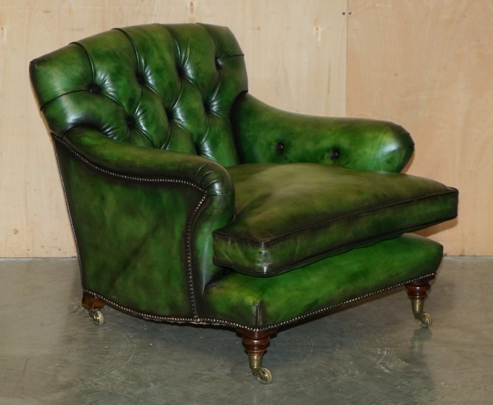 30000.0 Pair Of Antique Howard & Son's Bridgewater Chesterfield Green Leather Armchairs photo