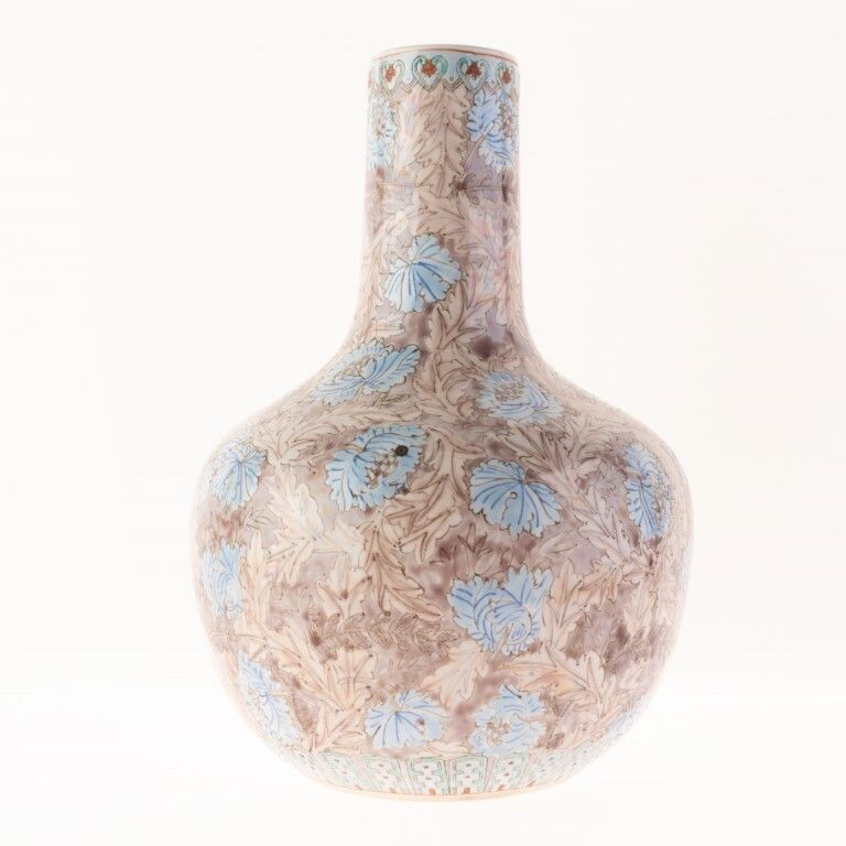 Antique Chinese Hand Painted Porcelain Vase