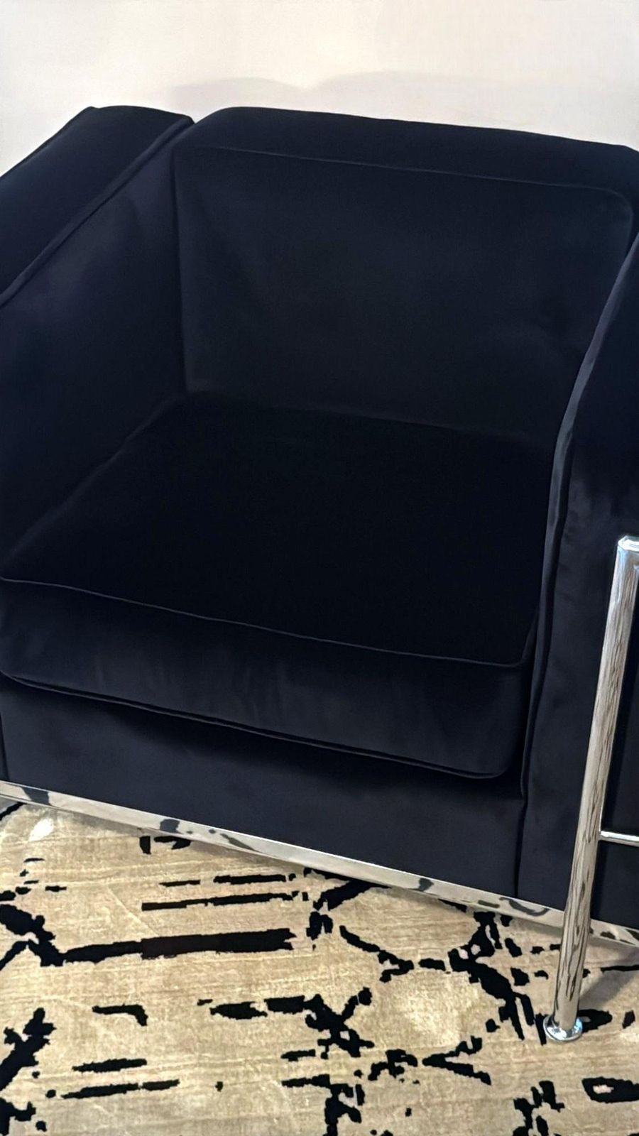 photo buy Le Corbusier Style Italian Armchair In Black Velvet With Stainless Steel Frame