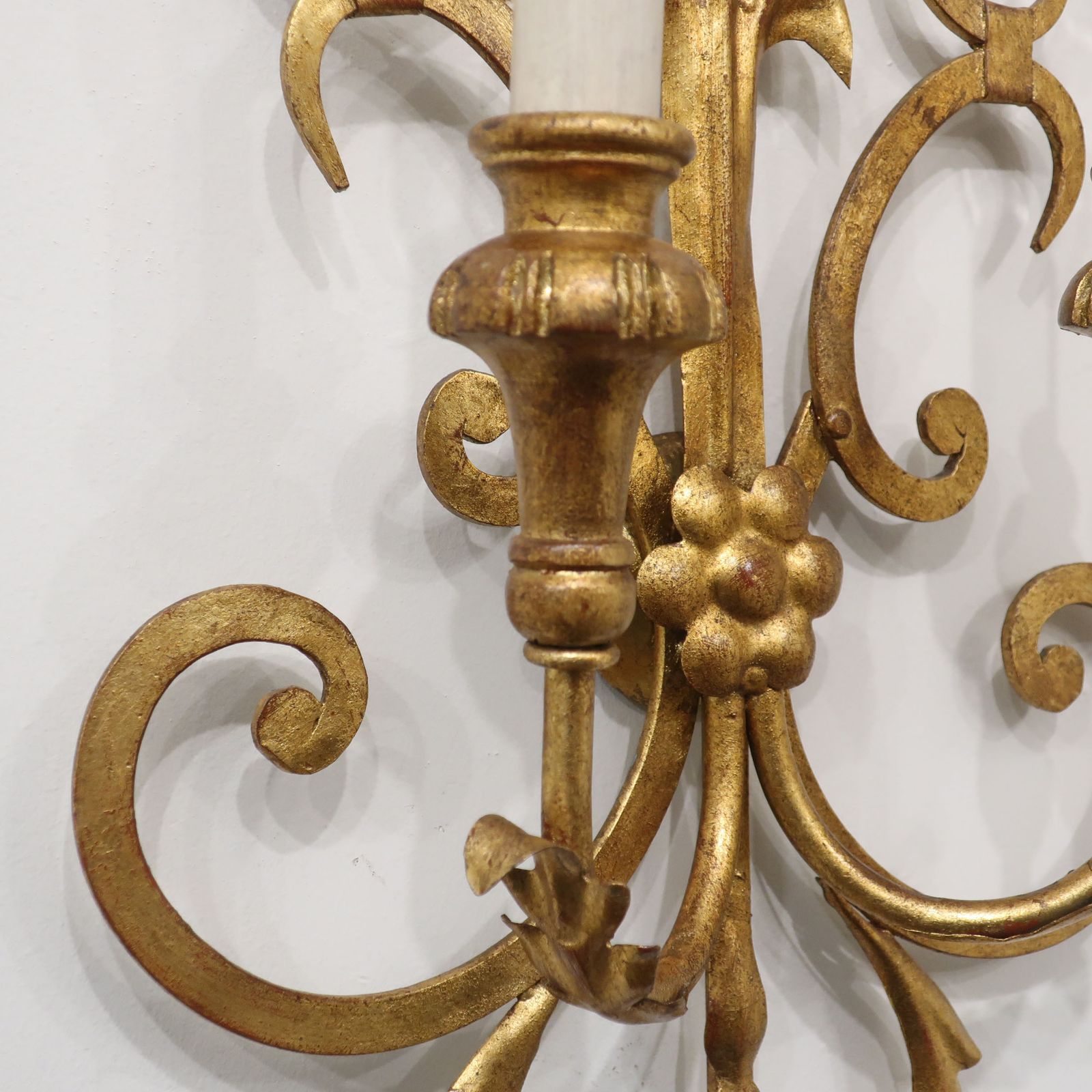 Pair Of Italian Mid Century Gilt Metal Wall Lights By Li Puma Firenze photo Lighting
