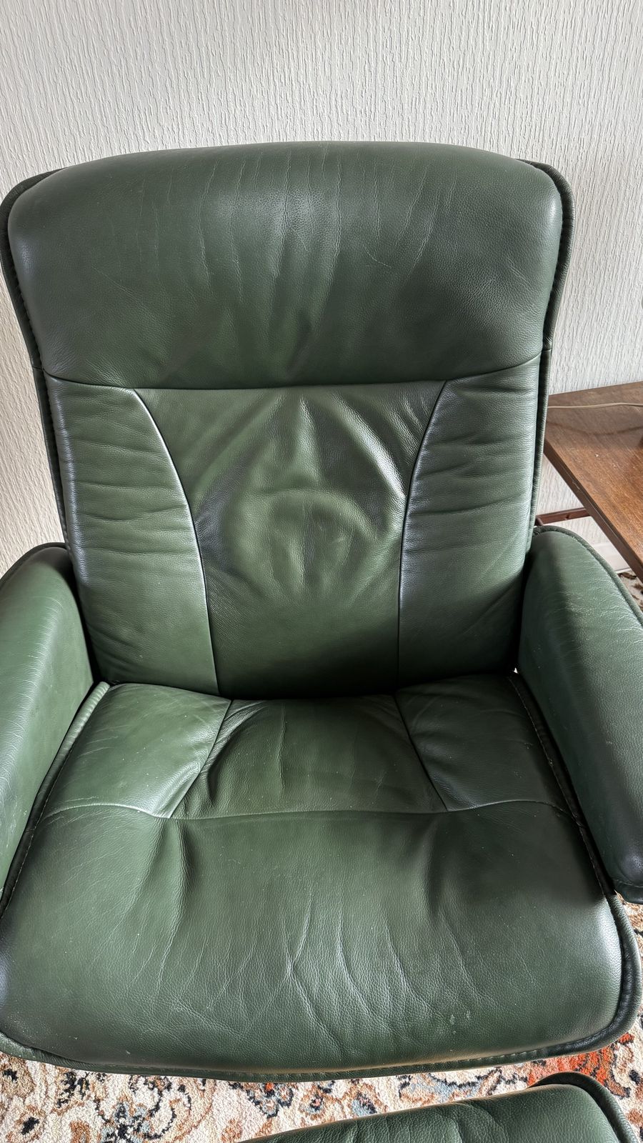 Green Stressless Consul Medium Recliner Leather Armchair photo Furniture