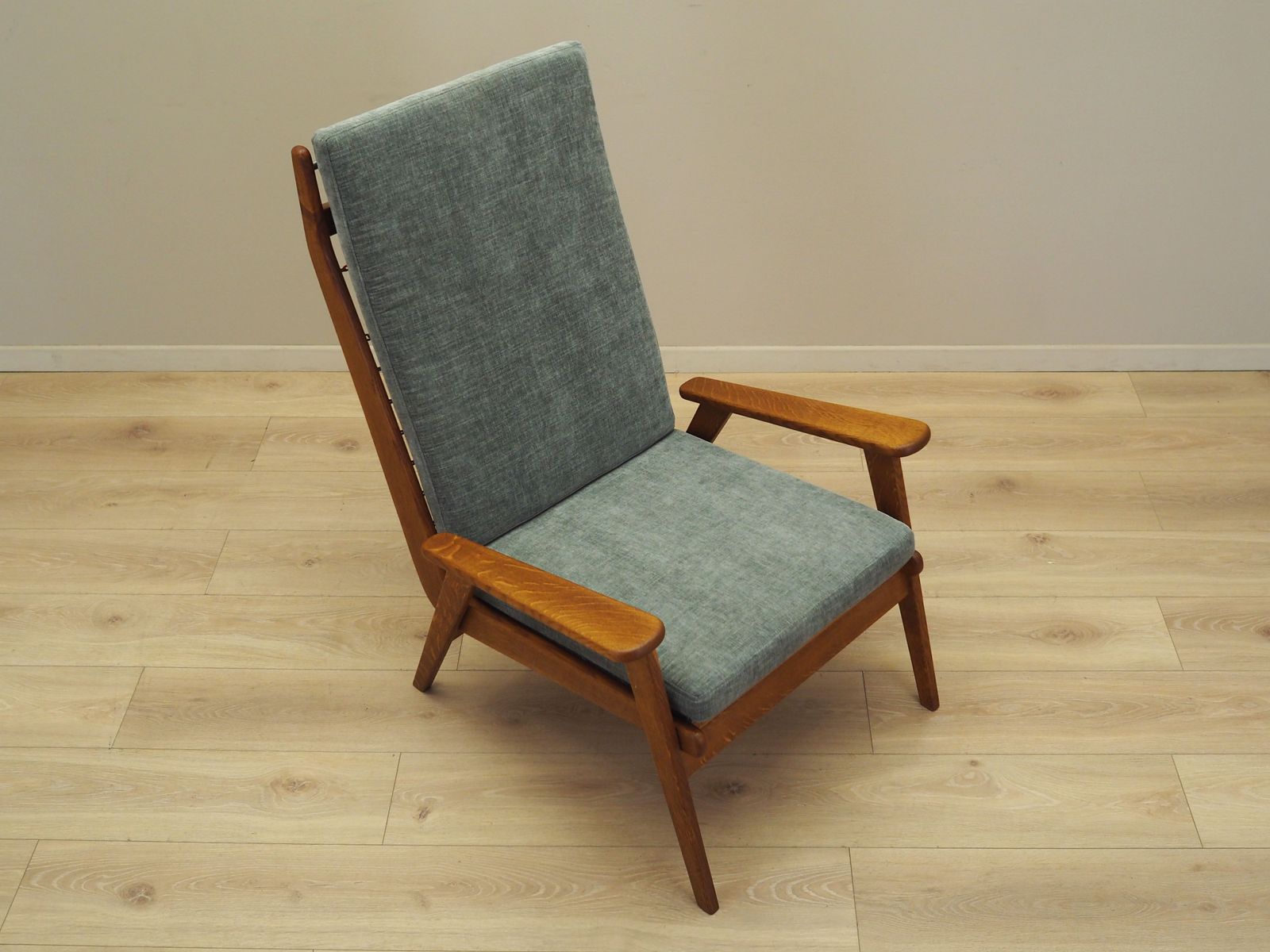 photo furniture Oak Armchair, Danish Design, 1970s, Production: Denmark