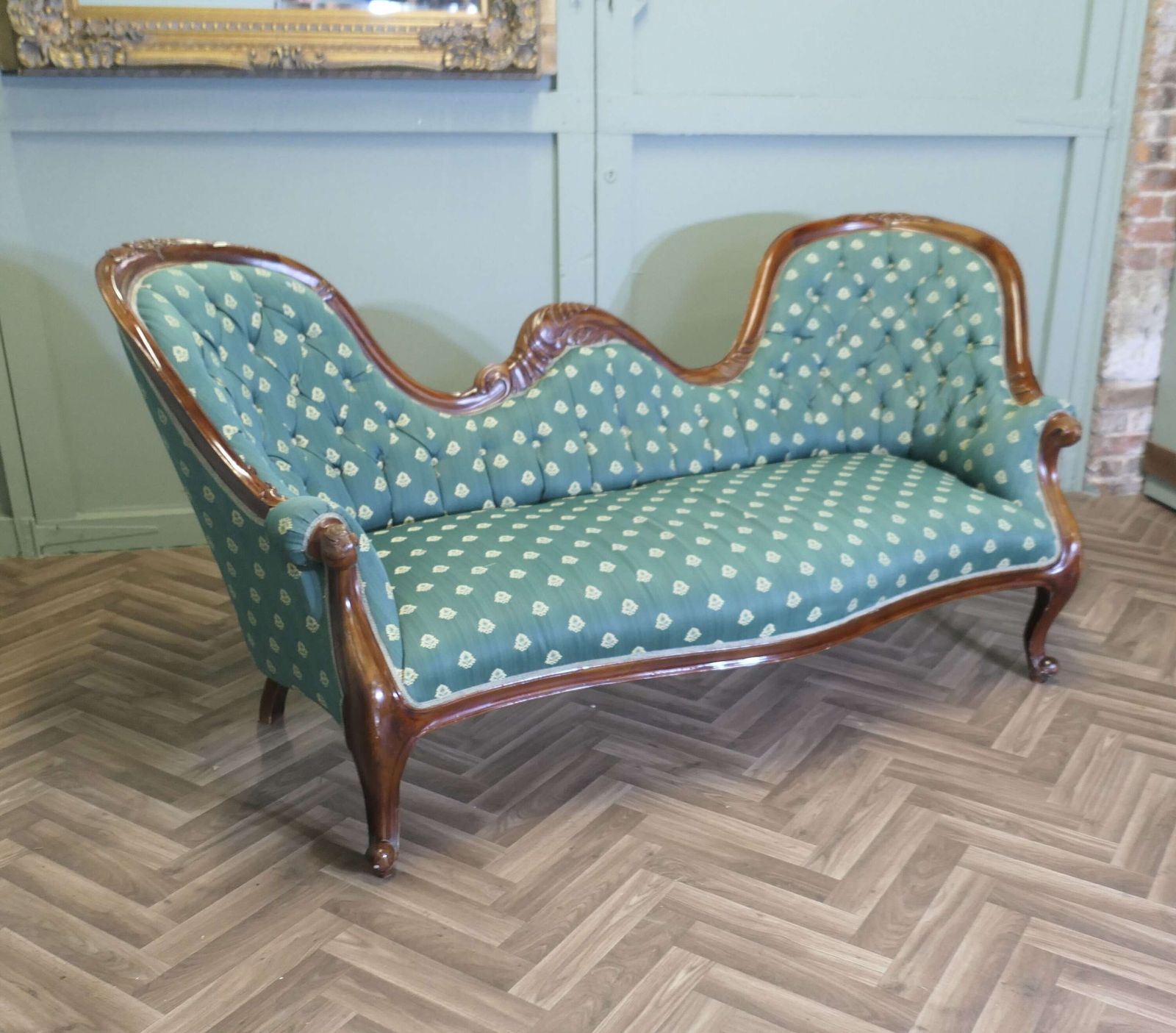 Double Spoon Back Sofa, Day Bed Settee photo furniture