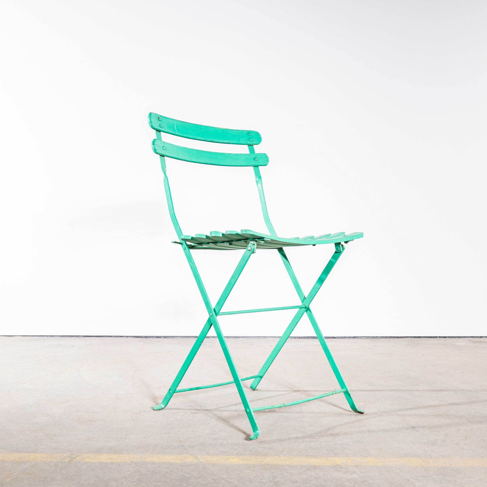 1950’s Slatted Pea Green French Outdoor Folding Chairs – Set Of Six photo vinterior