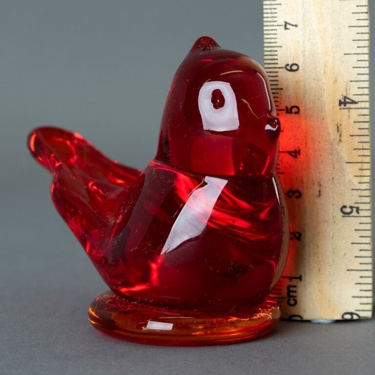 Leo Ward Red Hand Blown Glass Paperweight Bird Figure photo Home Decor