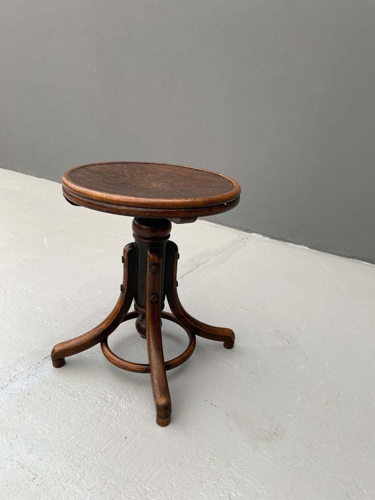 Thonet Bentwood Piano Stool, Austro Hungarian Empire, Early 20th Century photo for sale