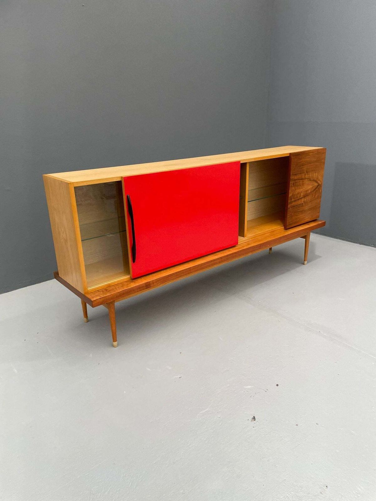 Vintage Mid Century Lang Dressoir, Tsjecho Slowakije, Jaren 1970 photo 982.0