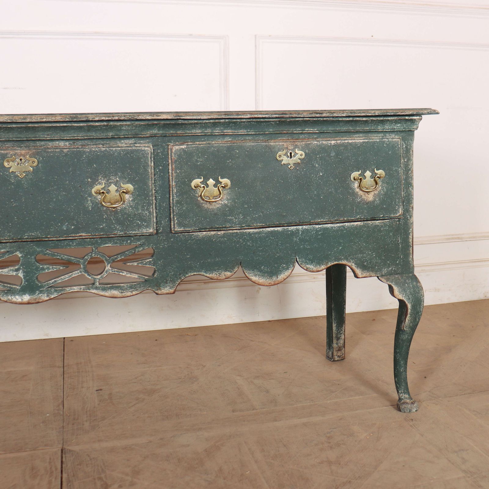 Large English Dresser Base, 1700s photo Furniture