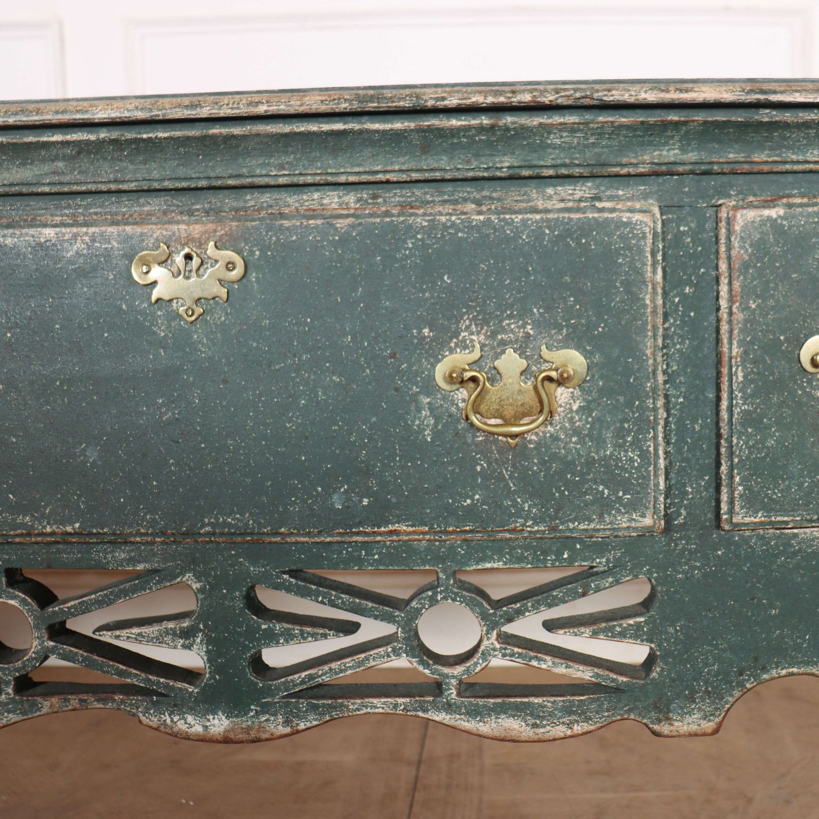 photo furniture Large English Dresser Base, 1700s