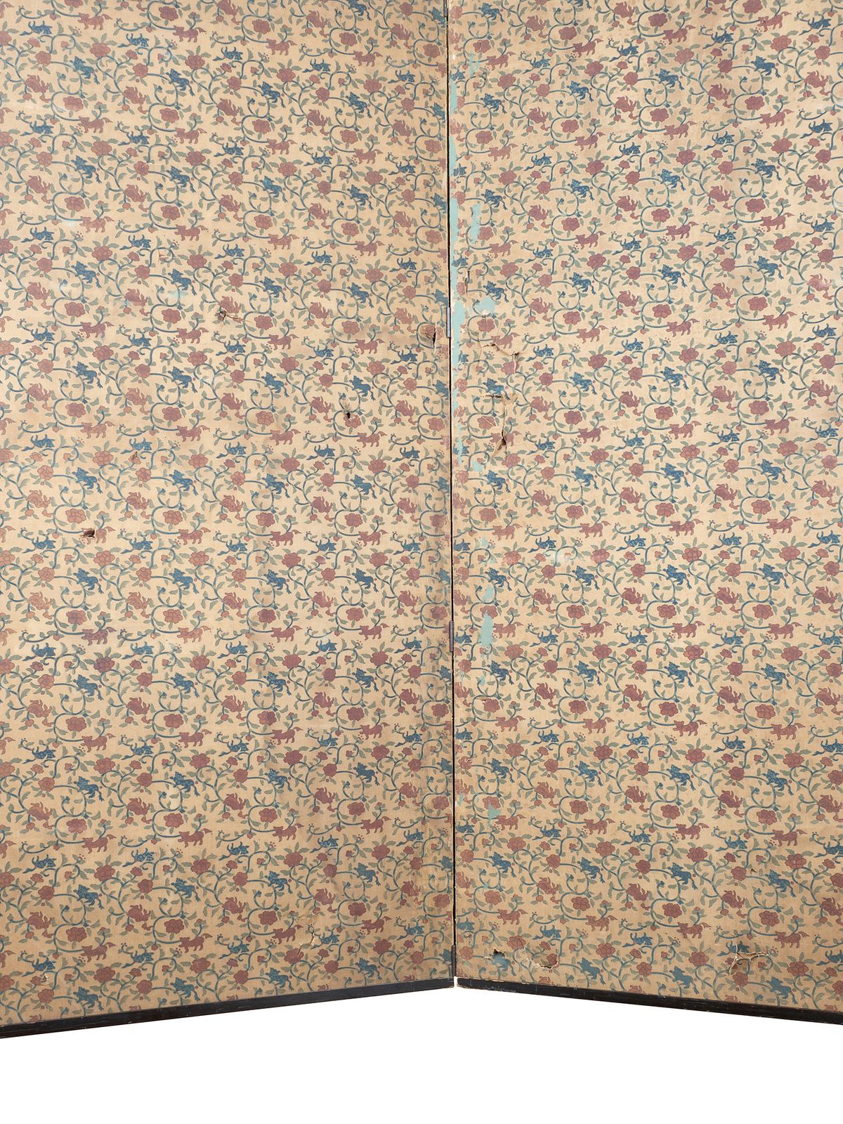 photo vintage Two Fold Byobu Screen With Peacock And Flowers By Tokiaki