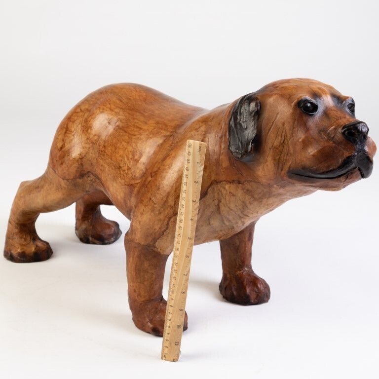 photo vintage Liberty & Co Early 20th Century Country House Leather Dog Footstool
