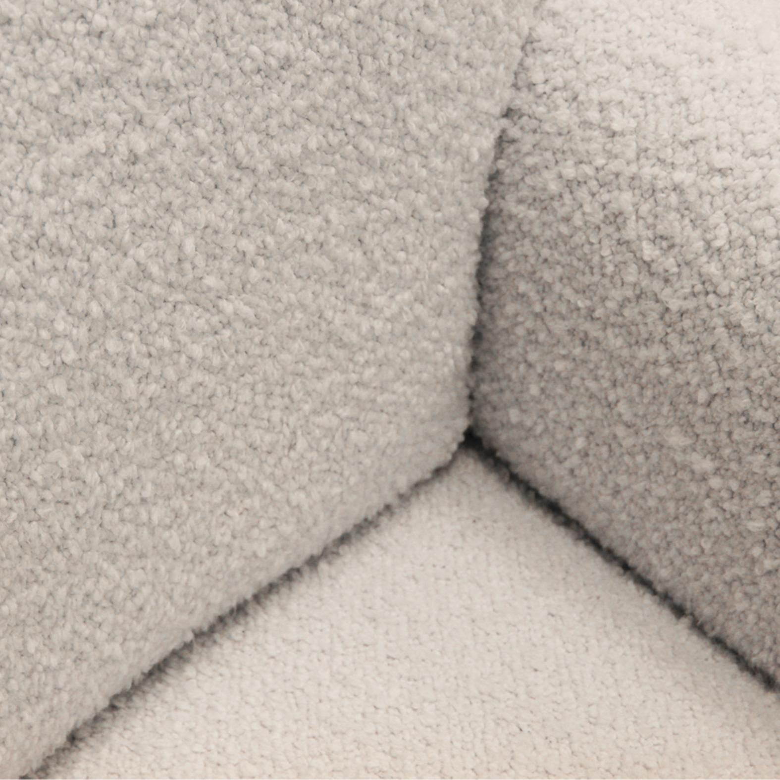 Mid Century White Boucle Curved Sofa With Six Legs By Gigi Radice For Minotti photo vinterior