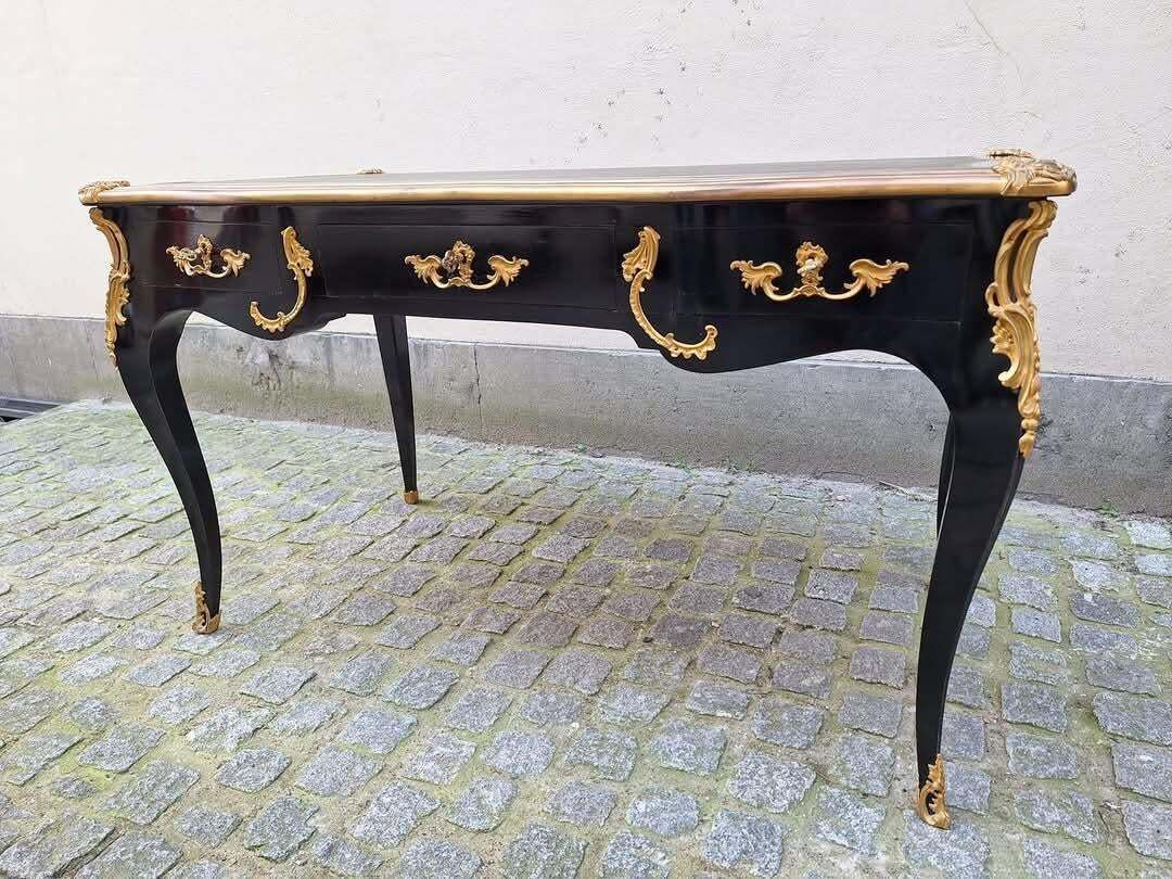 photo vintage Gorgeous Louis XV Style, Ormolu Mounted, Bronze Dore, Bureau Plat, Writing Desk!