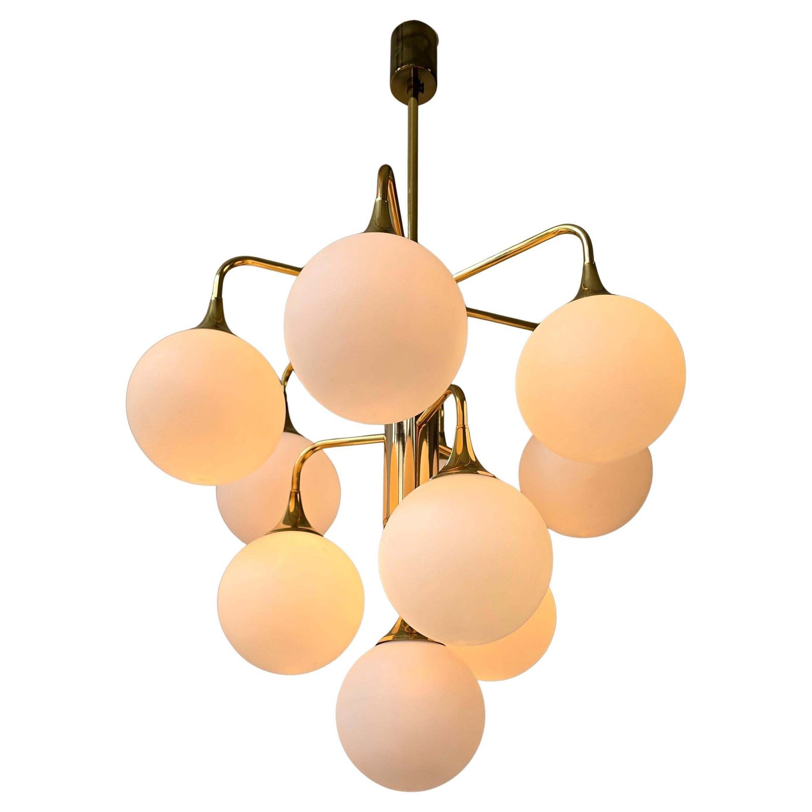 Exclusive Italian Chandelier With 10 Opaline Globes photo vinterior