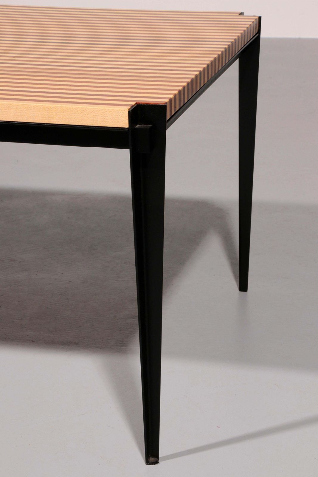 photo furniture Coffee Table By Osvaldo Borsani For Tecno, 1955
