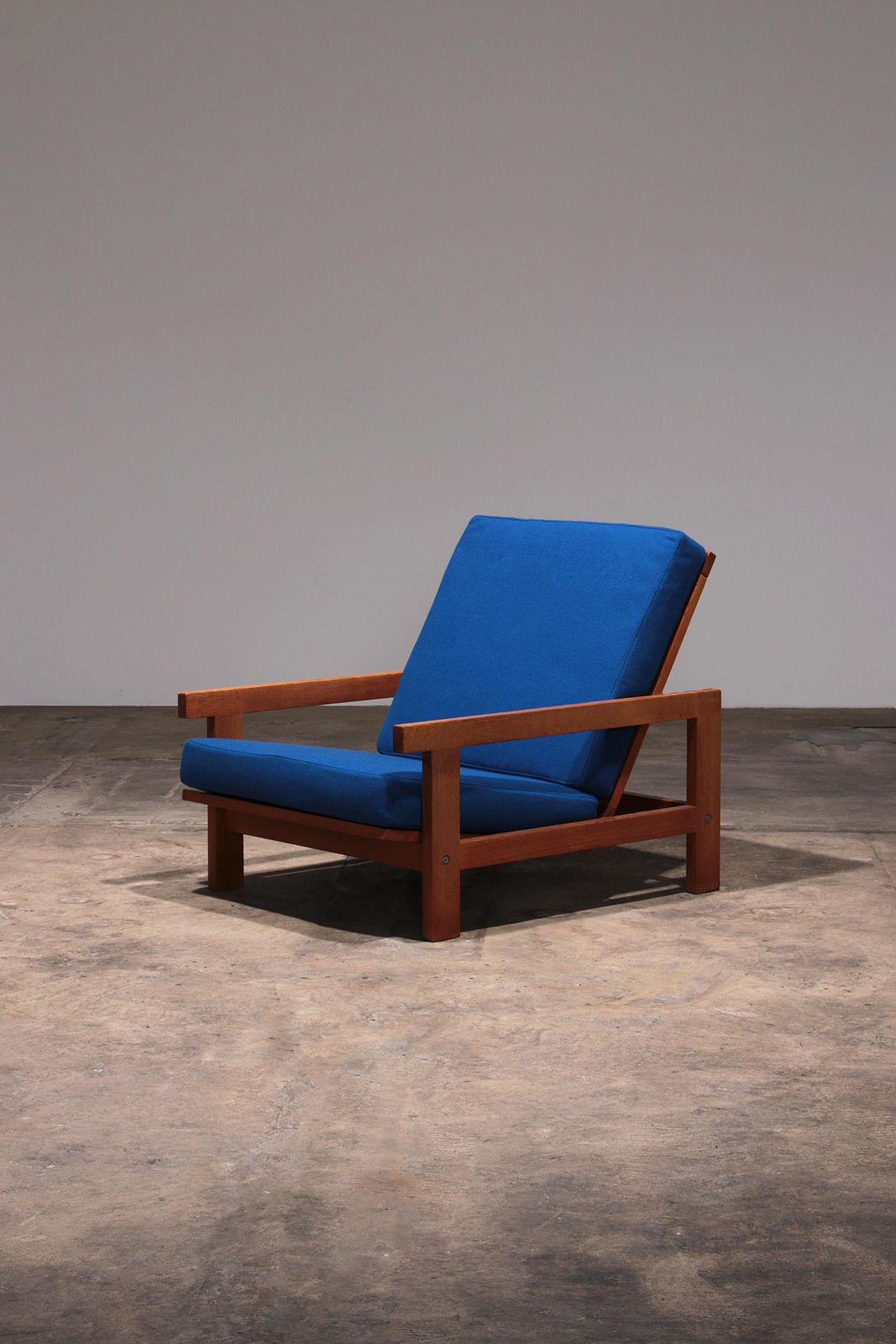 Hans J Wegner Ge421 Getama Oak Relax Armchair With Adjustable Backrest photo furniture